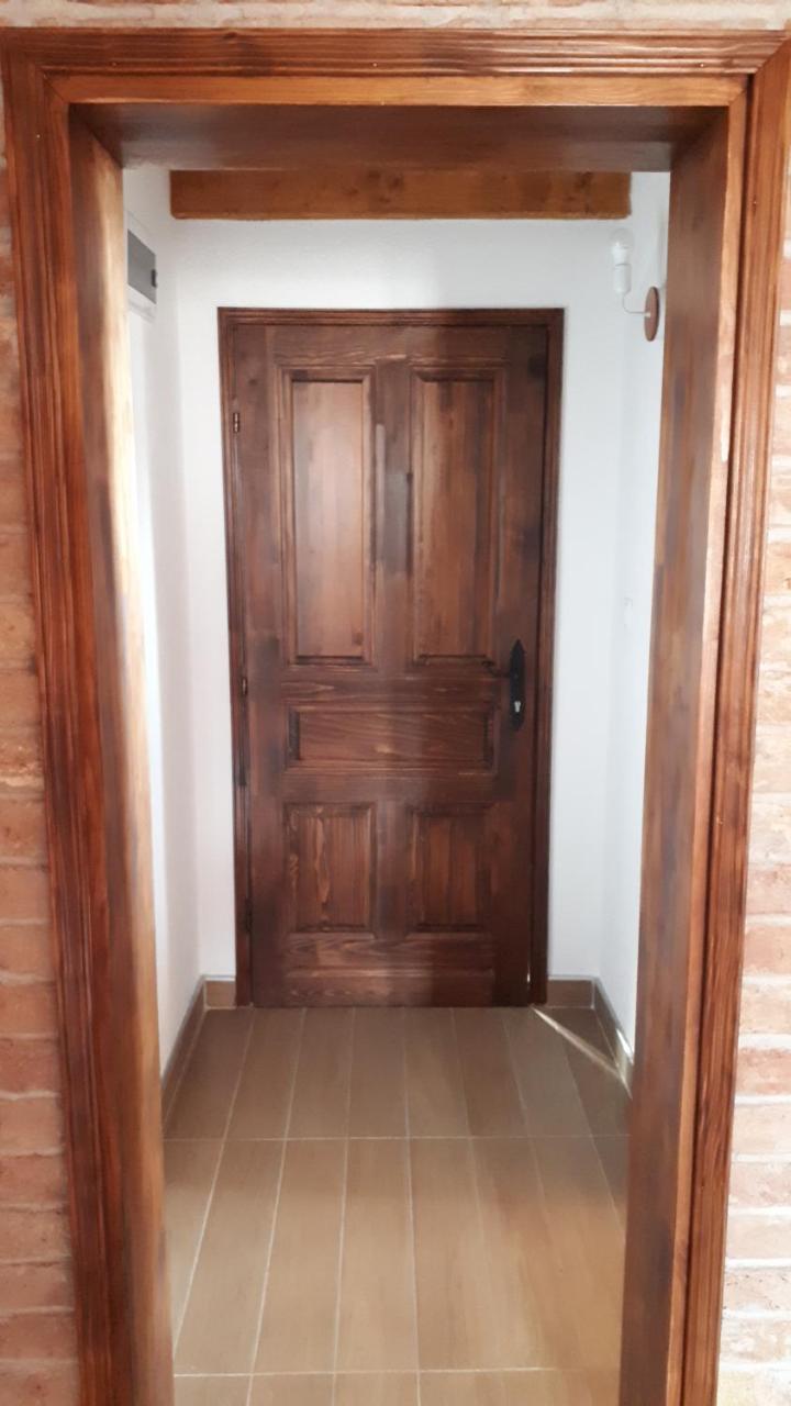 Konoba Ognjiste Panzió Sokolac  Kültér fotó