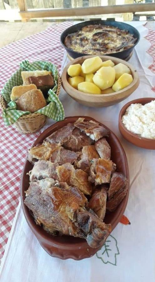 Konoba Ognjiste Panzió Sokolac  Kültér fotó