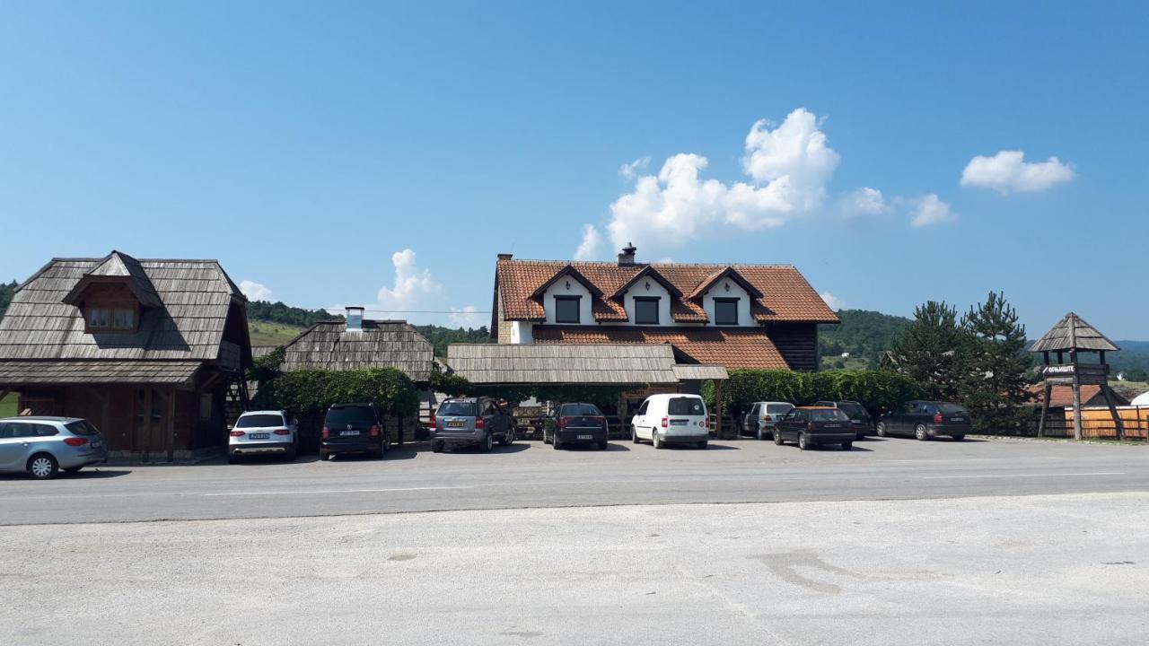 Konoba Ognjiste Panzió Sokolac  Kültér fotó
